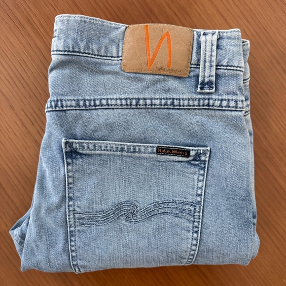 NUDIE JEANS  LEAN DEAN FADED REGULAR-FIT JEANS IN LIGHT BROKEN INDIGO-32 - Picture 4 of 16